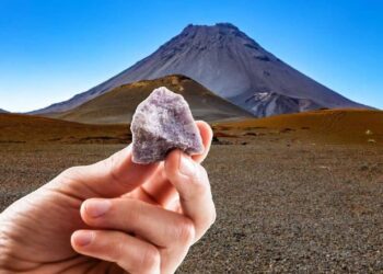 « Le plus grand gisement au monde », la découverte de 40 millions de tonnes de lithium dans un endroit insoupçonnée