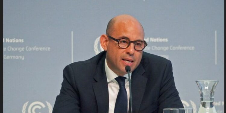 « Agir maintenant pour prévenir une crise climatique et économique » Simon Stiell